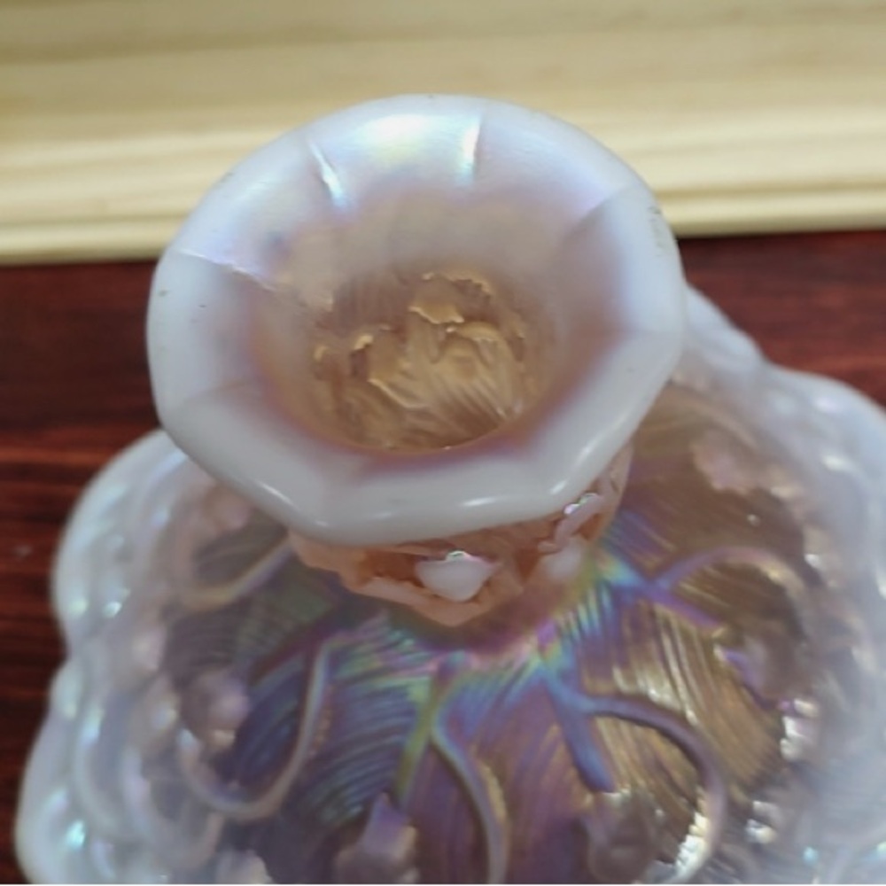 Fenton Pink Iridescent Lily of the Valley Vase - Picture 5 of 6